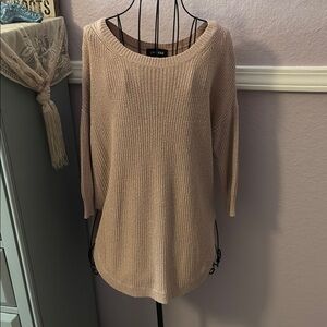 Women’s Express  Pink Tunic Sweater 3/4 Sleeves Split Sides Small